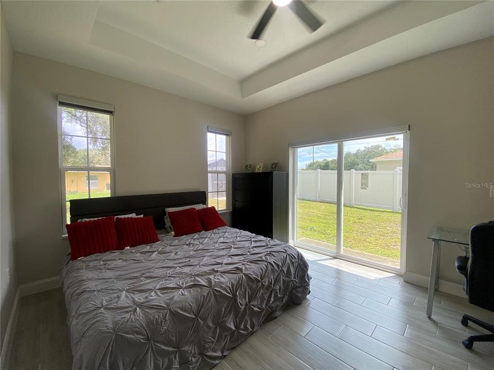 For Rent: $2,450 (3 beds, 2 baths, 1503 Square Feet)