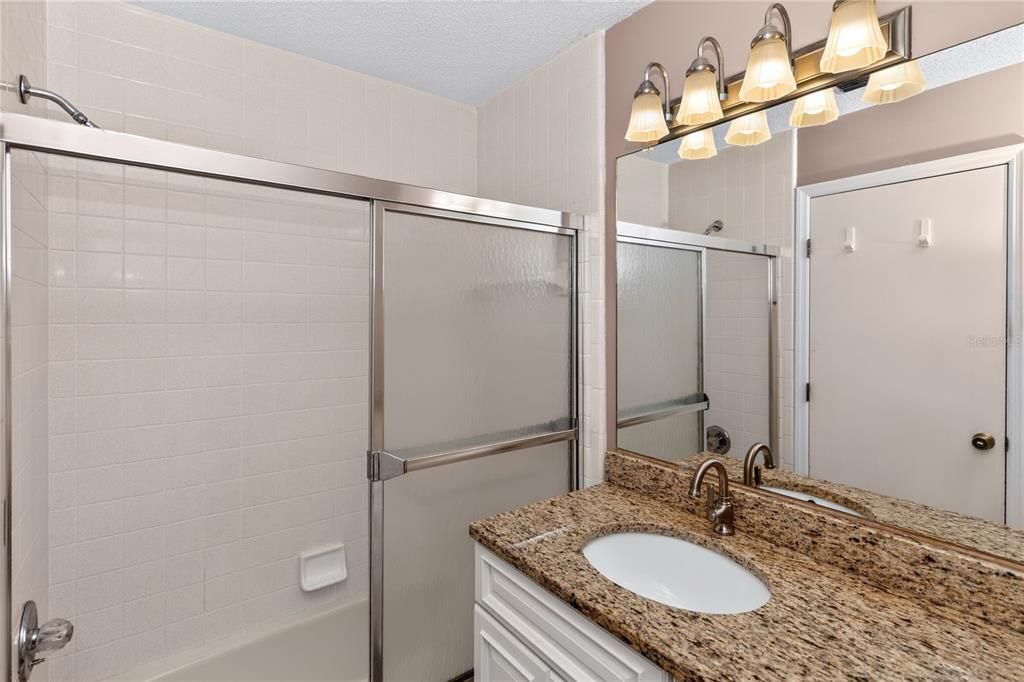For Sale: $235,000 (2 beds, 2 baths, 1260 Square Feet)