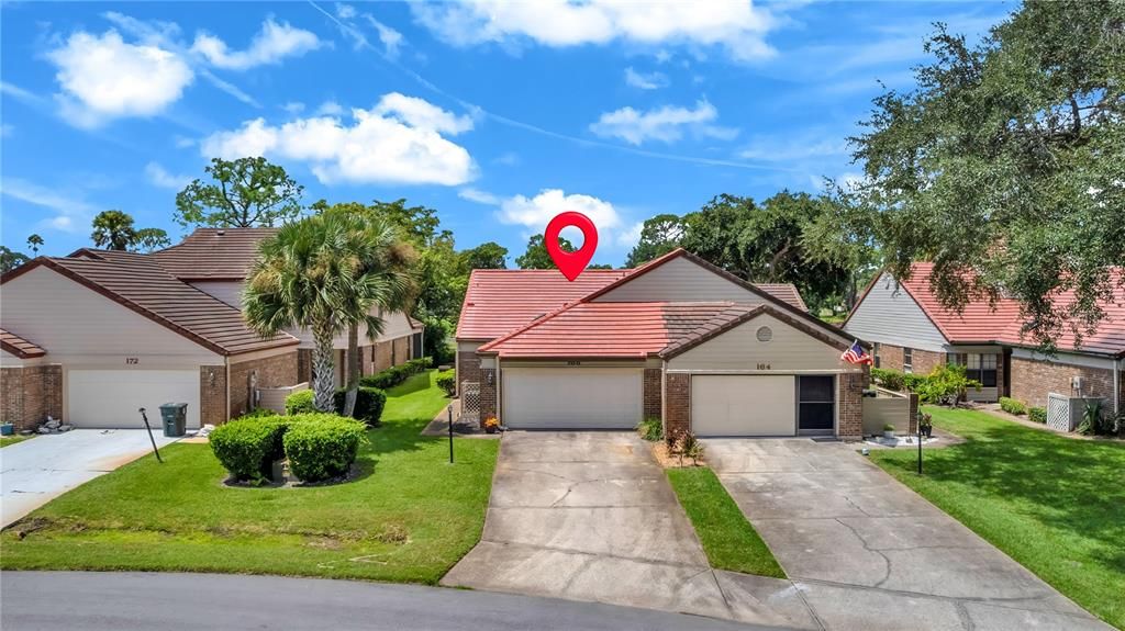For Sale: $235,000 (2 beds, 2 baths, 1260 Square Feet)