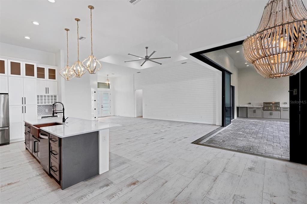 For Sale: $575,000 (3 beds, 2 baths, 2270 Square Feet)