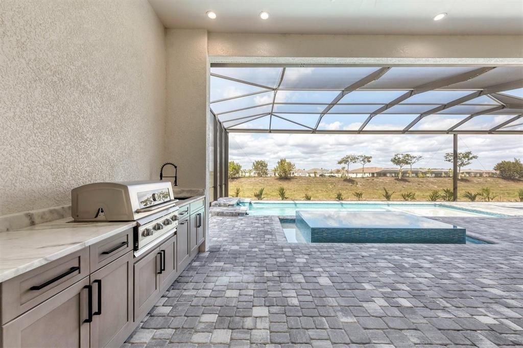 For Sale: $575,000 (3 beds, 2 baths, 2270 Square Feet)