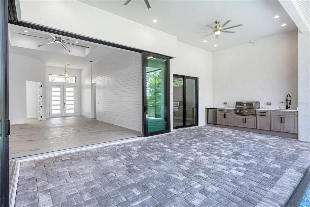 For Sale: $575,000 (3 beds, 2 baths, 2270 Square Feet)