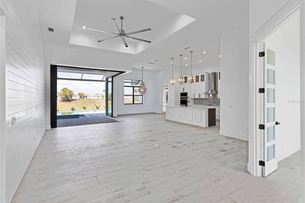 For Sale: $575,000 (3 beds, 2 baths, 2270 Square Feet)