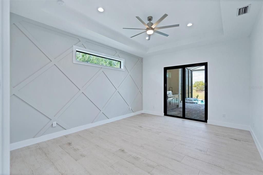 For Sale: $575,000 (3 beds, 2 baths, 2270 Square Feet)