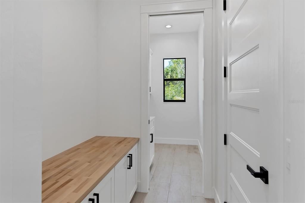 For Sale: $575,000 (3 beds, 2 baths, 2270 Square Feet)