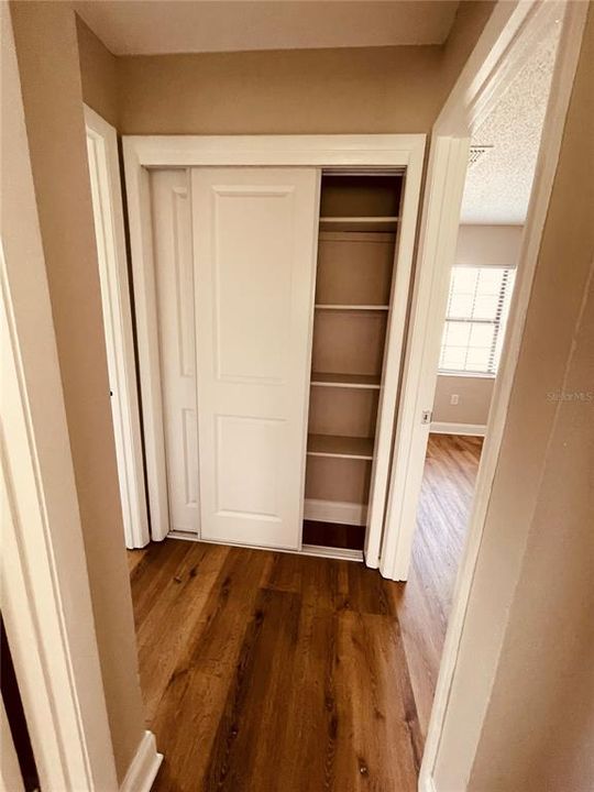 В аренду: $1,800 (3 спален, 1 ванн, 1375 Квадратных фут)