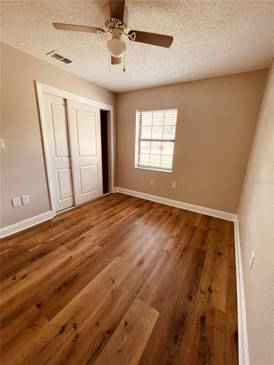 В аренду: $1,800 (3 спален, 1 ванн, 1375 Квадратных фут)