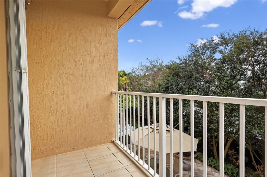 For Sale: $860,000 (4 beds, 3 baths, 3043 Square Feet)