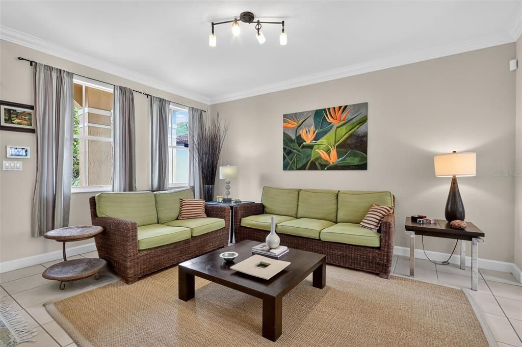 For Sale: $860,000 (4 beds, 3 baths, 3043 Square Feet)