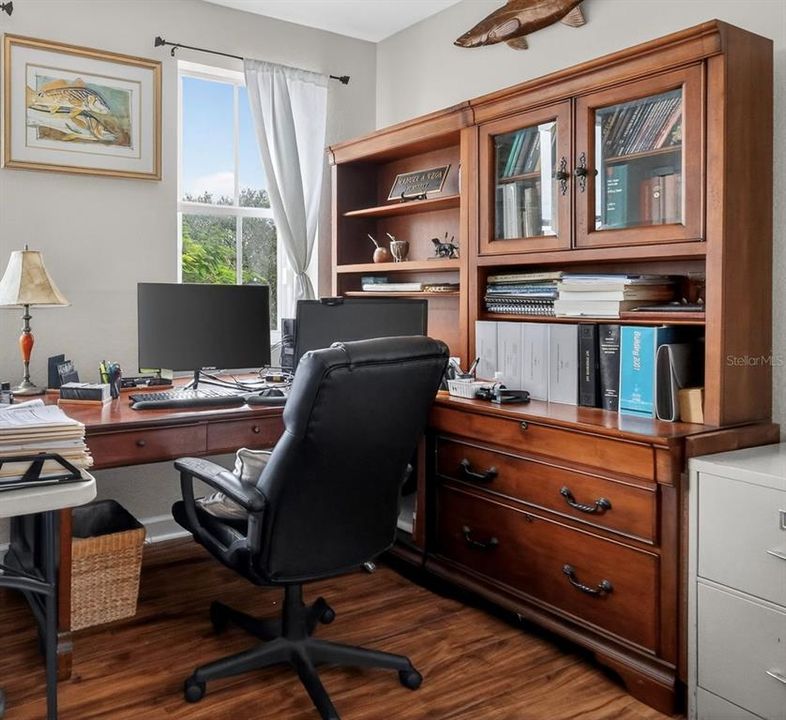 For Sale: $860,000 (4 beds, 3 baths, 3043 Square Feet)