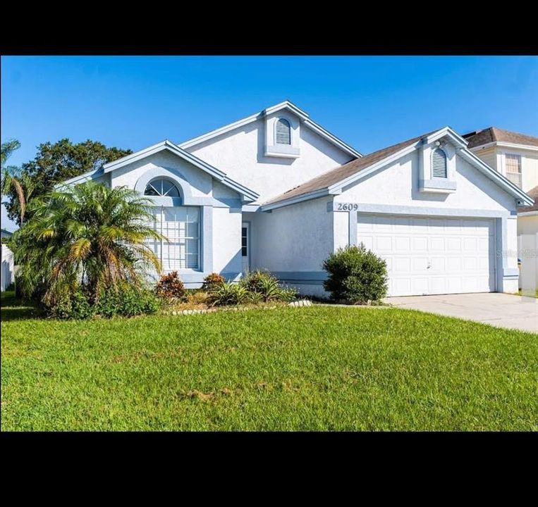 For Rent: $2,600 (3 beds, 2 baths, 1502 Square Feet)