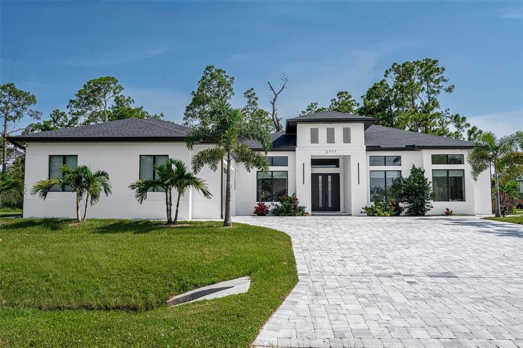For Sale: $739,900 (4 beds, 3 baths, 2679 Square Feet)
