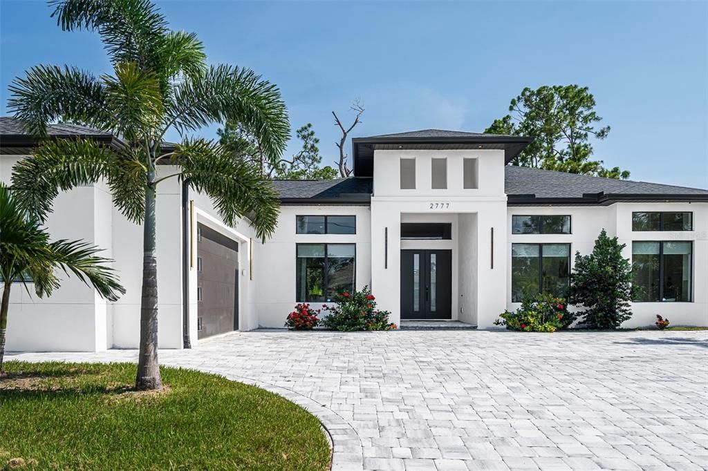 For Sale: $739,900 (4 beds, 3 baths, 2679 Square Feet)
