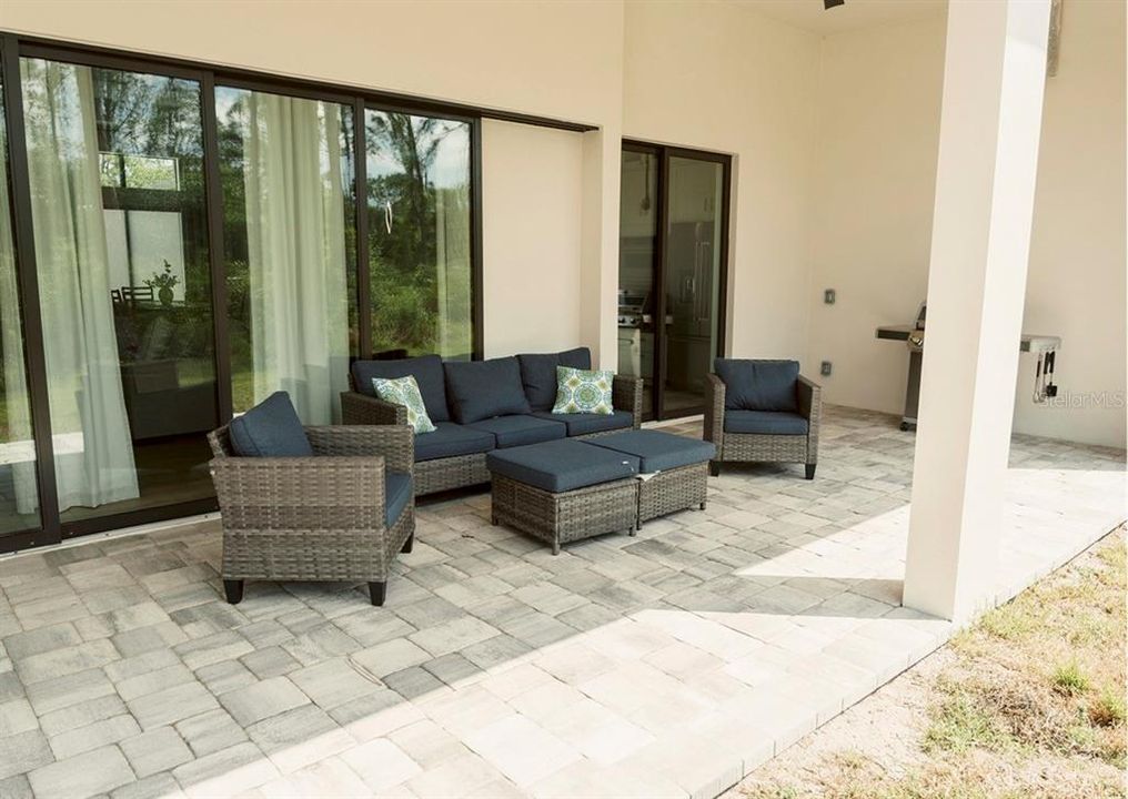 For Sale: $739,900 (4 beds, 3 baths, 2679 Square Feet)