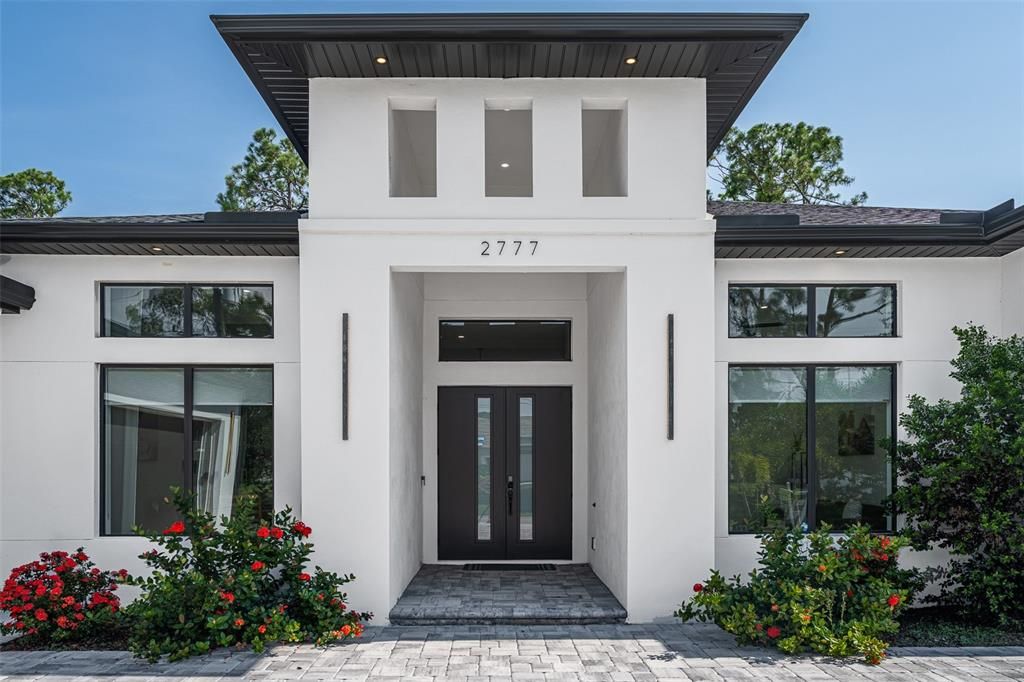 For Sale: $739,900 (4 beds, 3 baths, 2679 Square Feet)