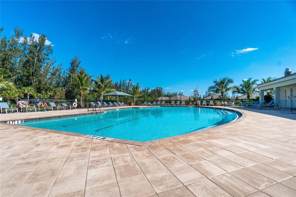For Sale: $345,500 (3 beds, 2 baths, 1690 Square Feet)