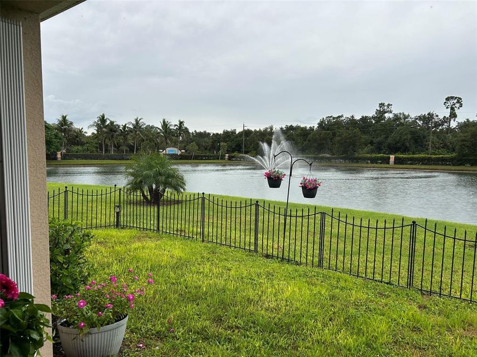 For Sale: $345,500 (3 beds, 2 baths, 1690 Square Feet)