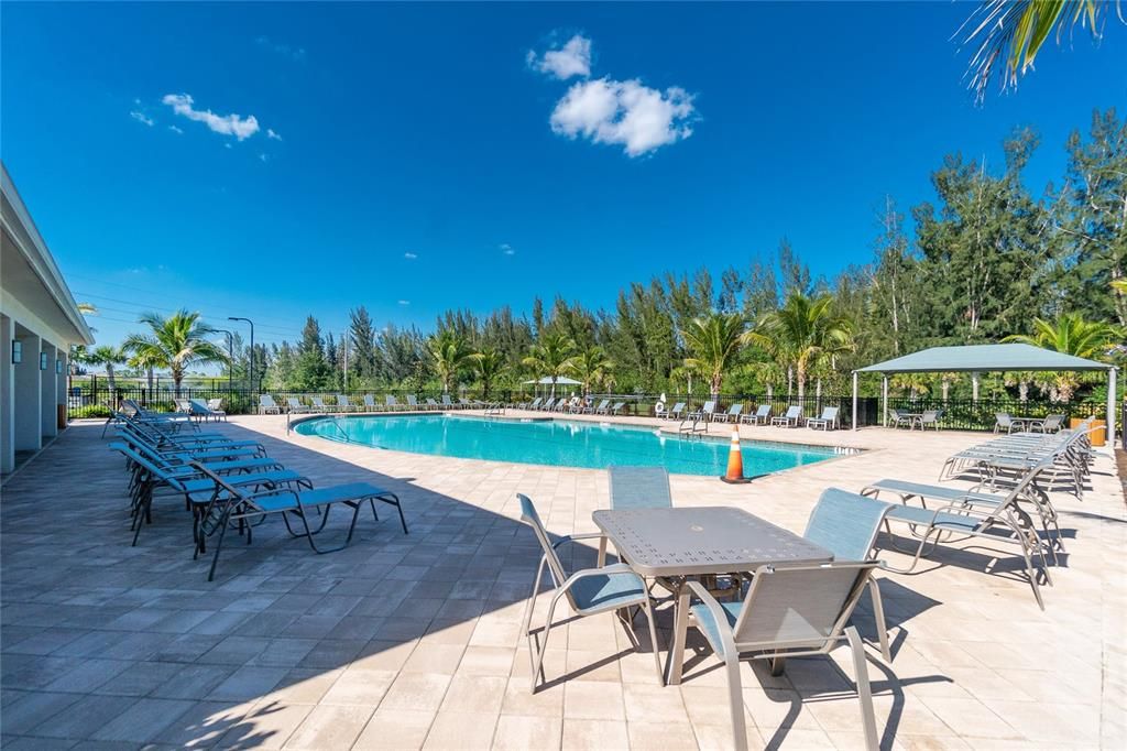 For Sale: $345,500 (3 beds, 2 baths, 1690 Square Feet)