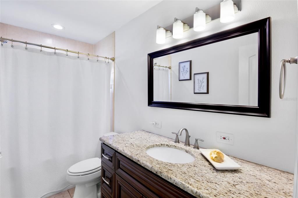 For Sale: $525,000 (4 beds, 2 baths, 1968 Square Feet)
