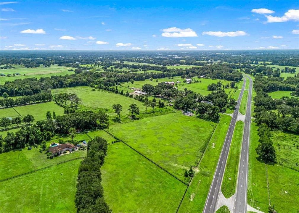 待售: $900,000 (20.08 acres)