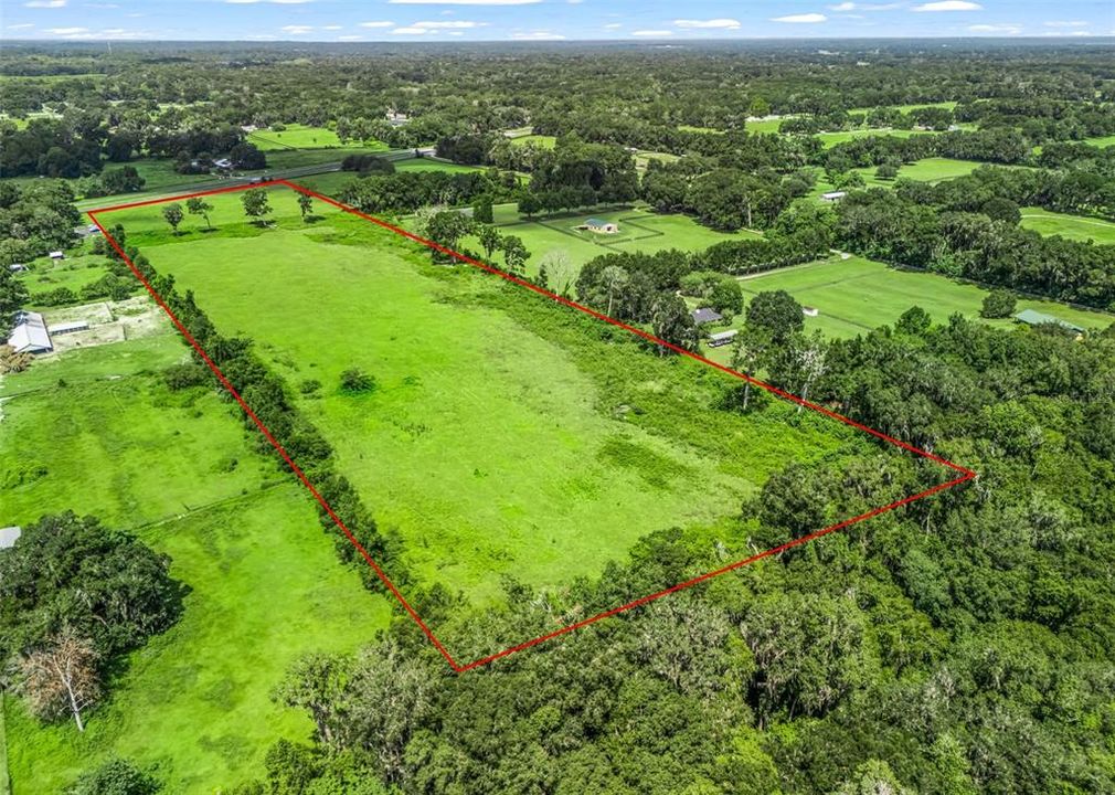 待售: $900,000 (20.08 acres)