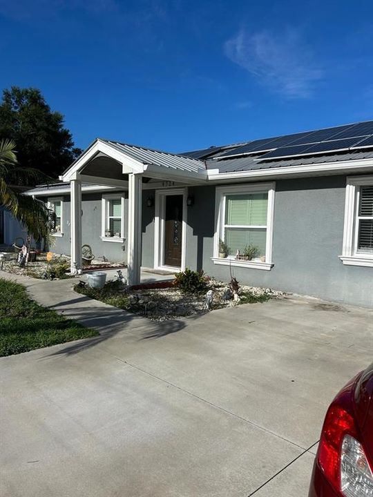 For Rent: $3,500 (3 beds, 2 baths, 1767 Square Feet)