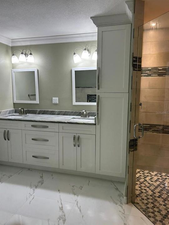 For Rent: $3,500 (3 beds, 2 baths, 1767 Square Feet)