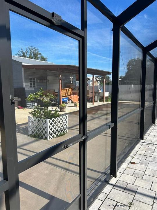 For Rent: $3,500 (3 beds, 2 baths, 1767 Square Feet)