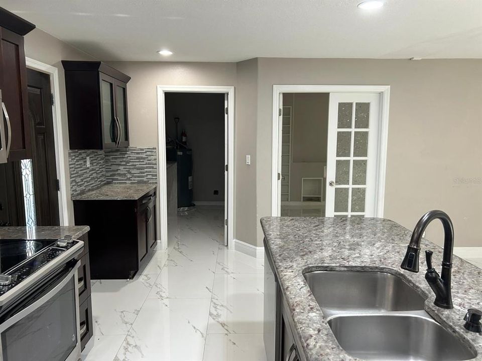 For Rent: $3,500 (3 beds, 2 baths, 1767 Square Feet)