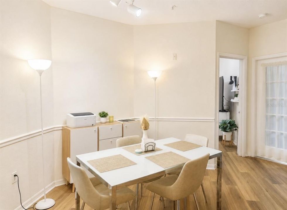 На продажу: $155,000 (2 спален, 2 ванн, 1126 Квадратных фут)