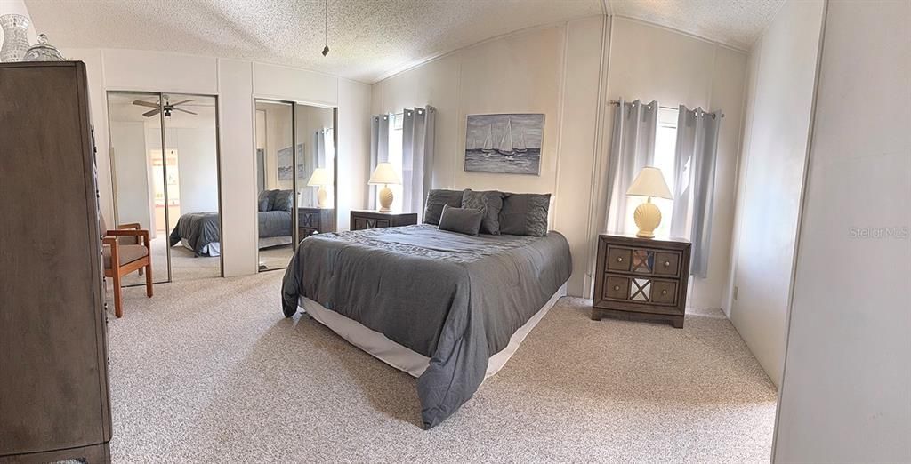 For Sale: $179,900 (2 beds, 2 baths, 1586 Square Feet)