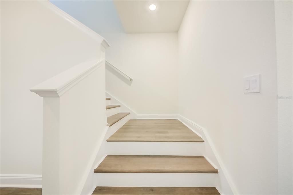 Activo con contrato: $629,000 (4 camas, 2 baños, 2557 Pies cuadrados)