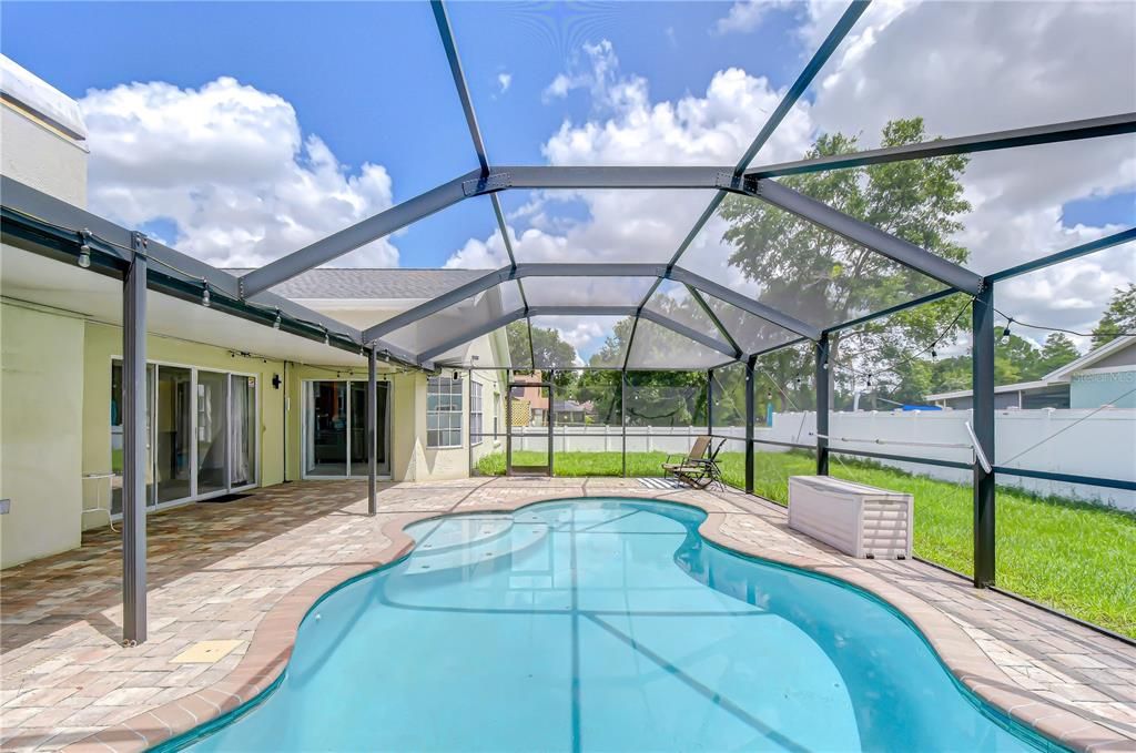 For Rent: $3,700 (3 beds, 3 baths, 2008 Square Feet)
