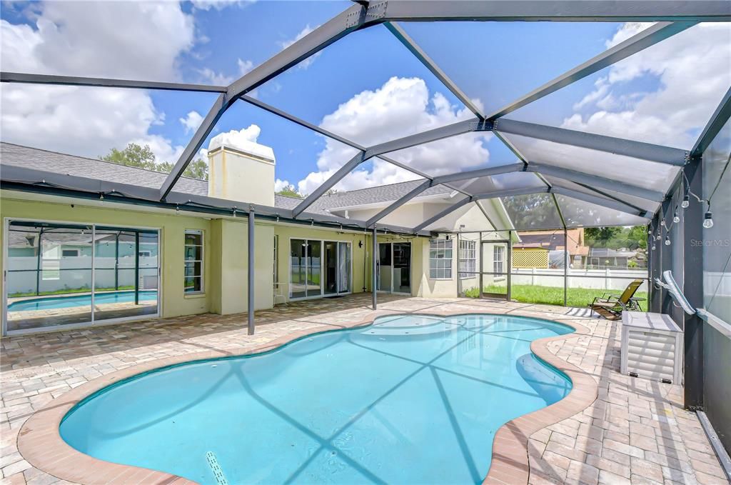 For Rent: $3,700 (3 beds, 3 baths, 2008 Square Feet)