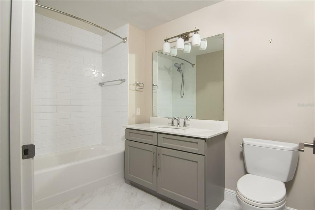 For Rent: $3,300 (3 beds, 3 baths, 1568 Square Feet)