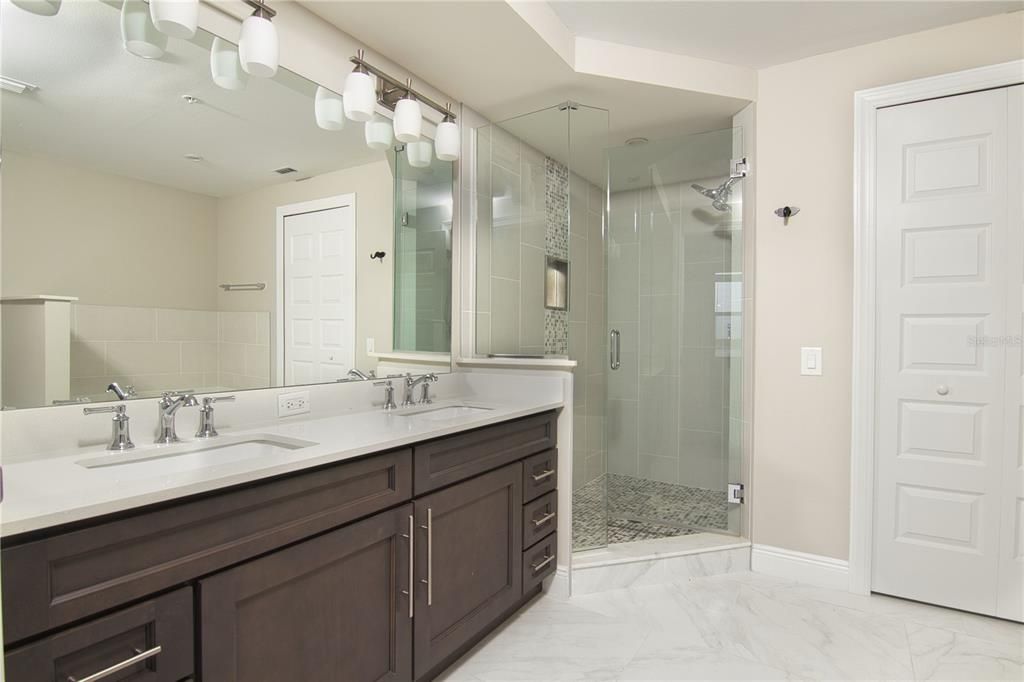 For Rent: $3,300 (3 beds, 3 baths, 1568 Square Feet)