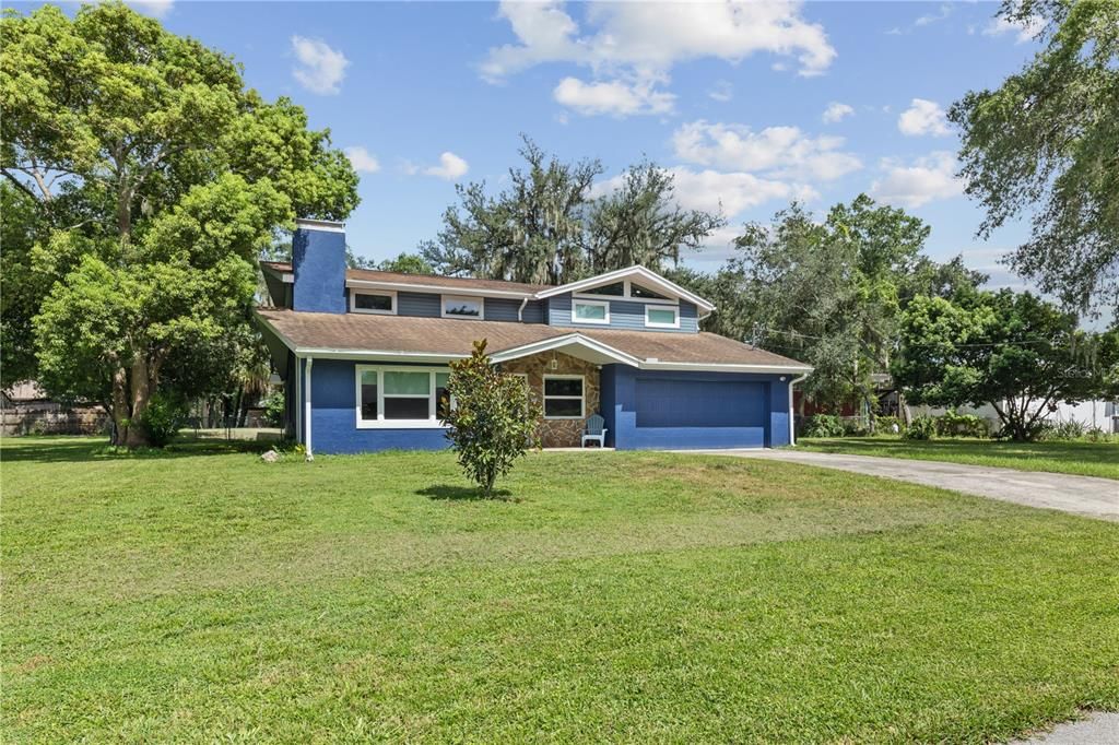 En Venta: $439,900 (4 camas, 3 baños, 2687 Pies cuadrados)