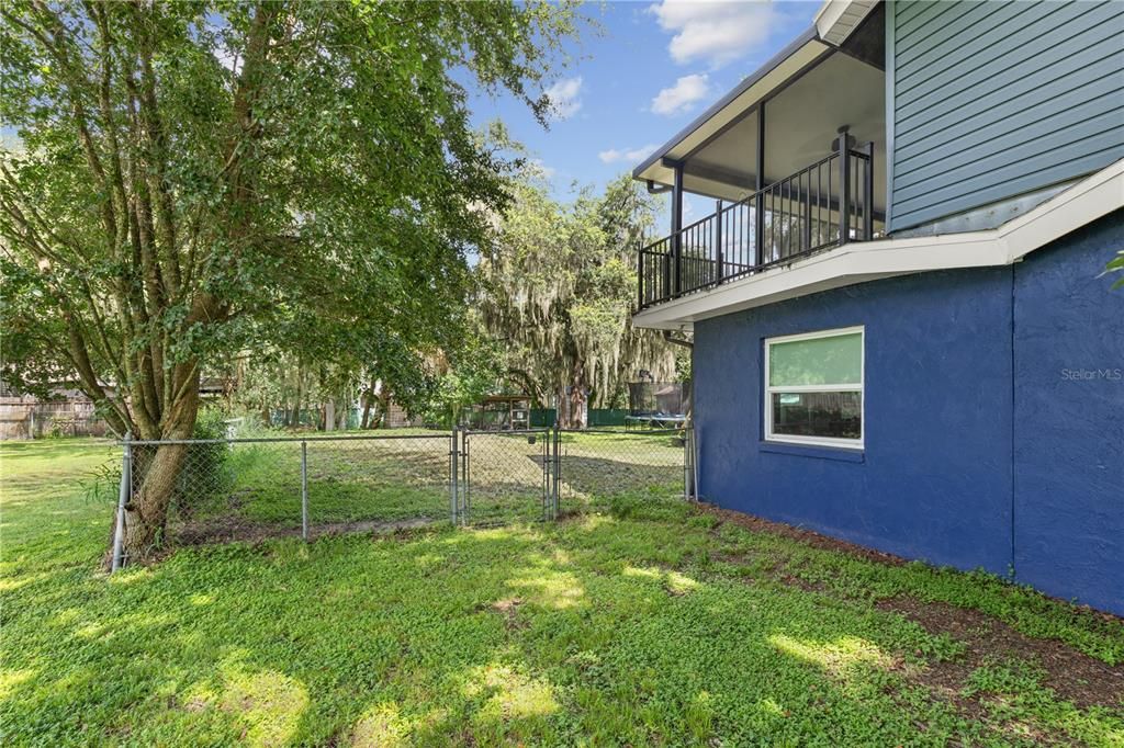 En Venta: $439,900 (4 camas, 3 baños, 2687 Pies cuadrados)