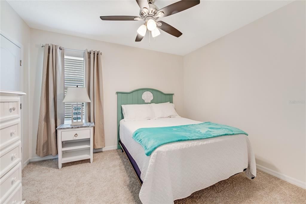 For Sale: $345,000 (3 beds, 2 baths, 1373 Square Feet)