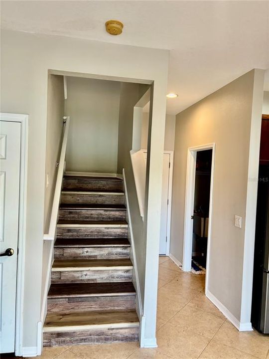 For Sale: $490,000 (5 beds, 3 baths, 2645 Square Feet)