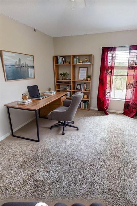 For Sale: $490,000 (5 beds, 3 baths, 2645 Square Feet)