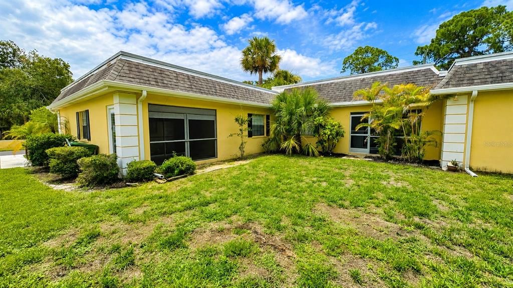 For Rent: $1,600 (2 beds, 1 baths, 1025 Square Feet)