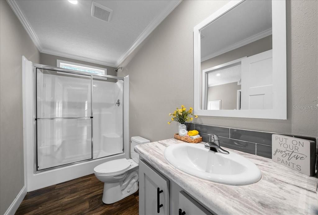 For Sale: $350,000 (3 beds, 2 baths, 1740 Square Feet)