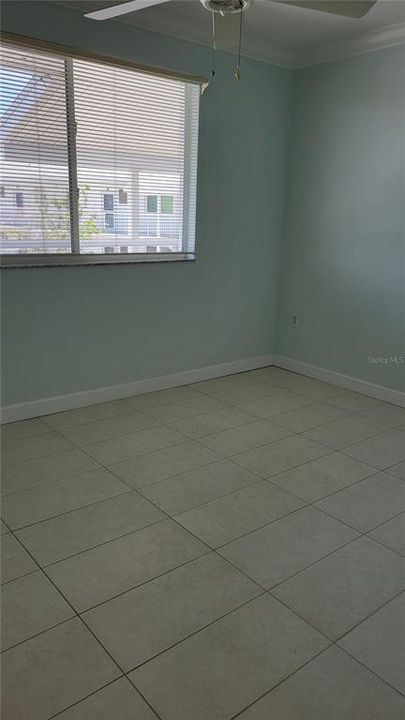 For Rent: $2,300 (2 beds, 2 baths, 882 Square Feet)