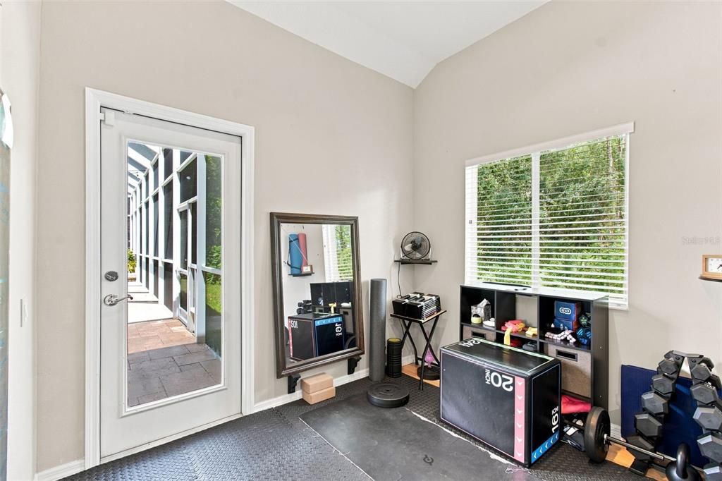 For Sale: $1,325,000 (4 beds, 3 baths, 4091 Square Feet)