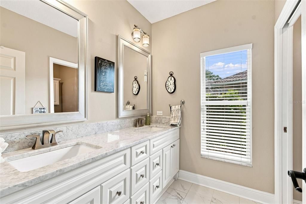 For Sale: $1,325,000 (4 beds, 3 baths, 4091 Square Feet)