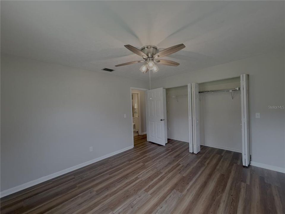 В аренду: $1,795 (2 спален, 2 ванн, 1243 Квадратных фут)