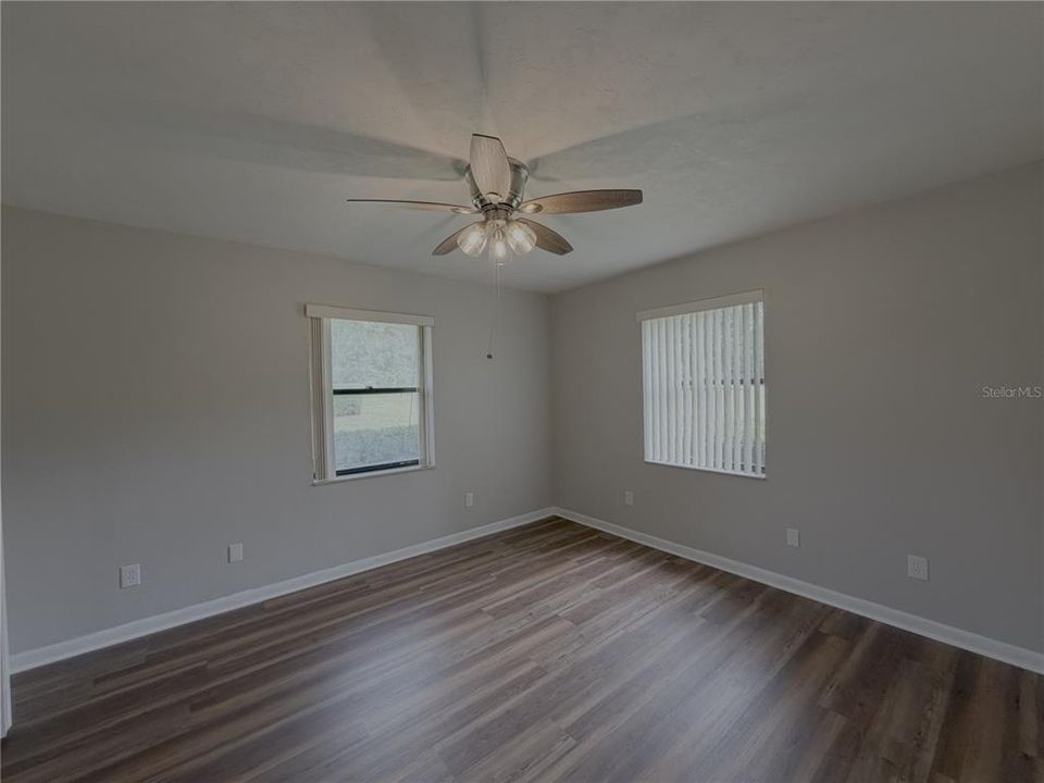 В аренду: $1,795 (2 спален, 2 ванн, 1243 Квадратных фут)