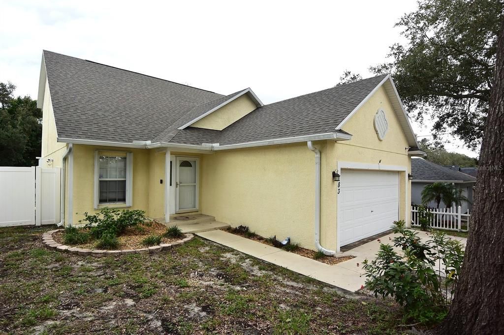 For Sale: $410,000 (3 beds, 2 baths, 1498 Square Feet)