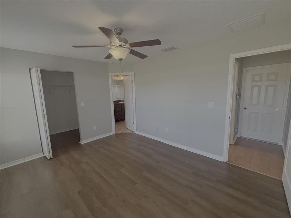 В аренду: $1,895 (3 спален, 2 ванн, 1481 Квадратных фут)